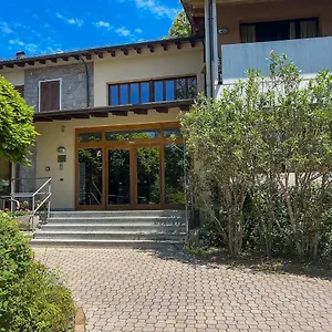 https://albergo-rist-mariuccia.it-lombardy.com